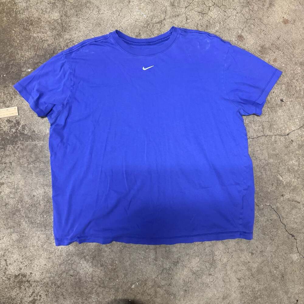 Nike Men's Center Embroidered Swoosh Short Sleeve T-Shirt Blue Size XL